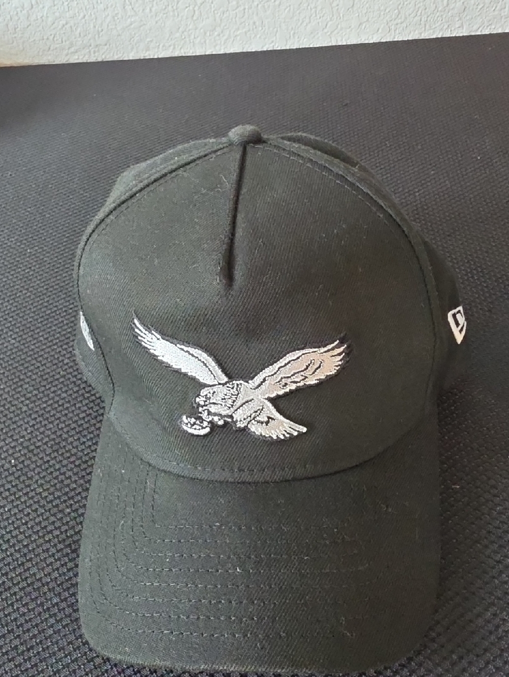New Era Black 9FORTY NFL Logo Cap